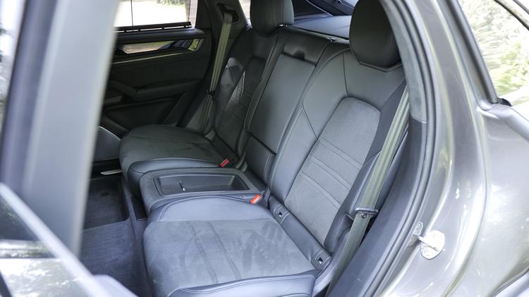 PORSCHE CAYENNE COUPE Turbo E-Hybrid 5dr Tiptronic S [GT Package]